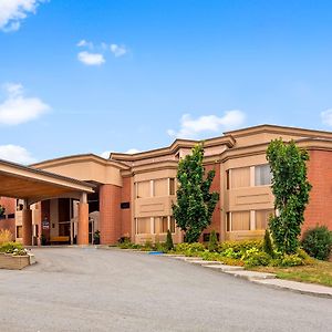 Best Western Laval-Montreal&Conference Centre